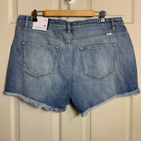 Kancan relaxed fit high rise shorts NWT - Picture 5 of 11